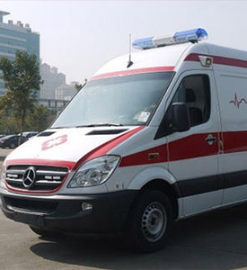 化州市奔驰凌特重症监护车